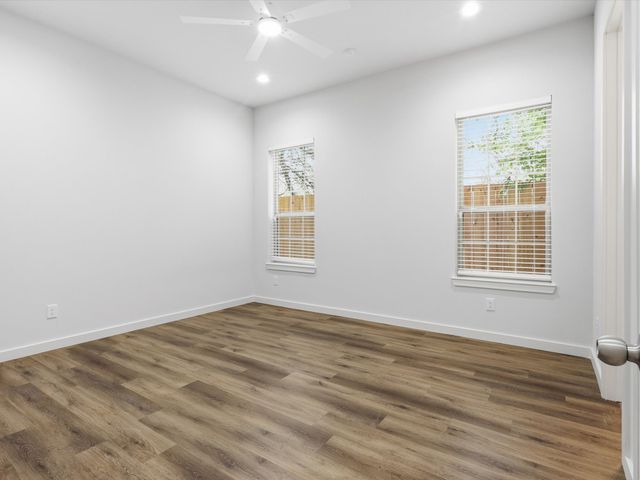 1130 Shaw Street, Dallas, TX 75212