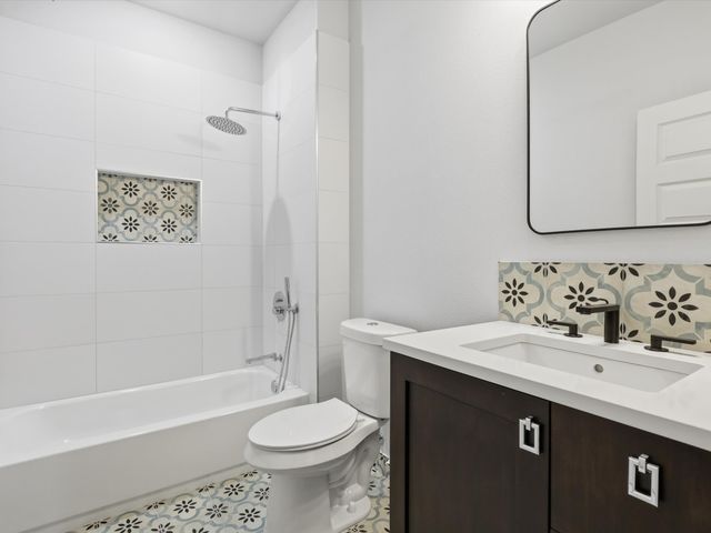 1130 Shaw Street, Dallas, TX 75212