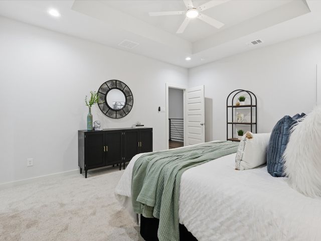 1130 Shaw Street, Dallas, TX 75212