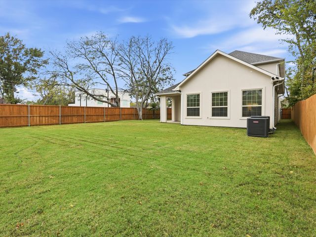 1130 Shaw Street, Dallas, TX 75212