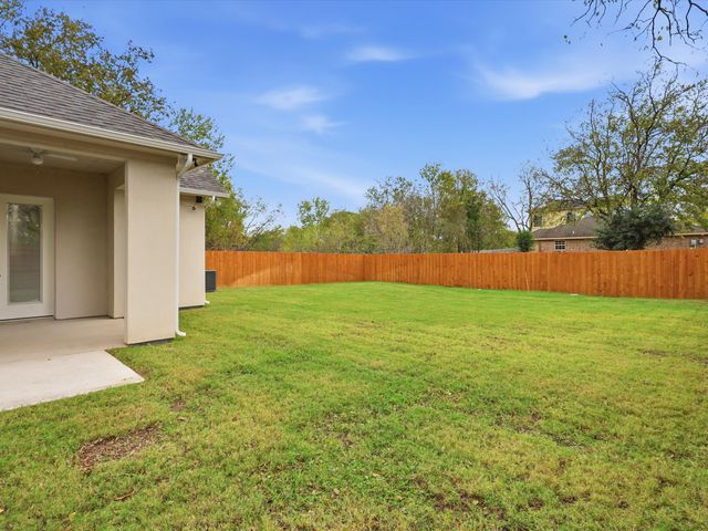 1130 Shaw Street, Dallas, TX 75212