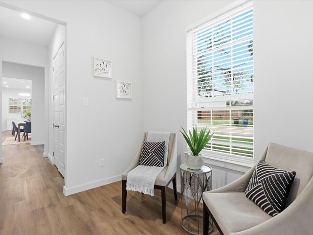 1130 Shaw Street, Dallas, TX 75212