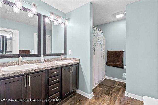 6195 Fishbrook Lane, Dimondale, MI 48821