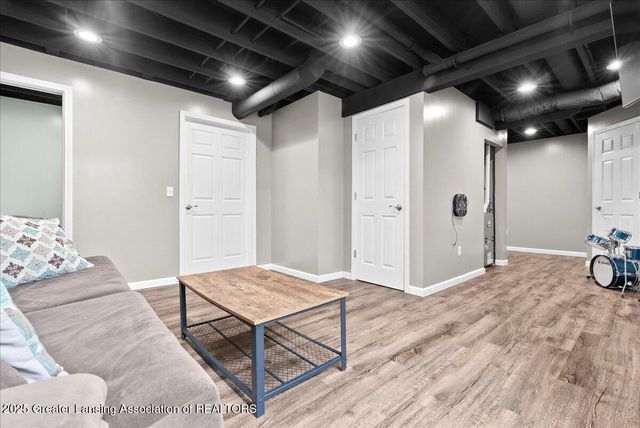 6195 Fishbrook Lane, Dimondale, MI 48821