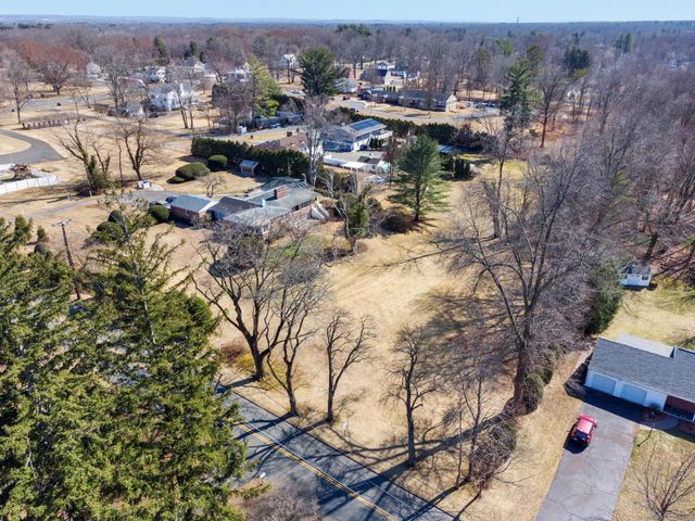 1.5 Bridge Lane, Enfield, CT 06082