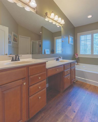 6676 Adena Circle, Hamilton Twp, OH 45039