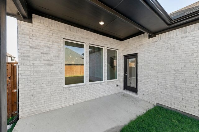 14506 Herschel Street, Pilot Point, TX 75009