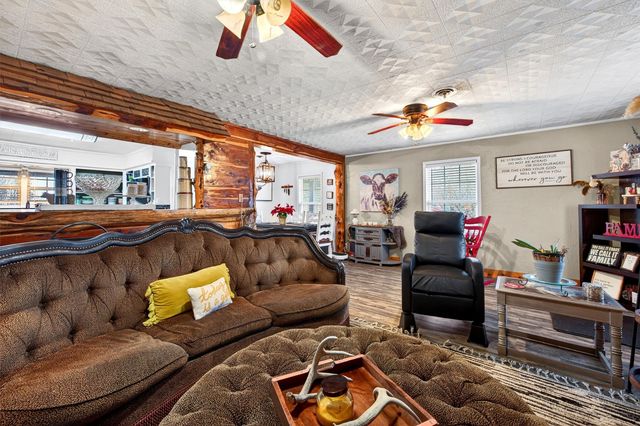 2009 E Sandusky Road E, Sadler, TX 76264