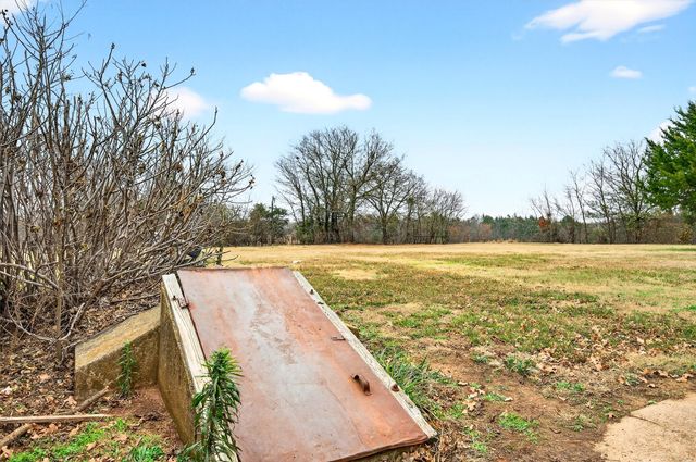 2009 E Sandusky Road E, Sadler, TX 76264