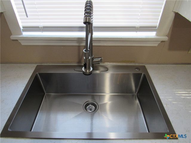 1002 Duncan Avenue, Killeen, TX 76541