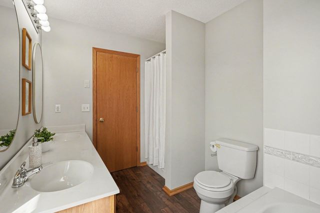 13297 Aspen Drive, Rogers, MN 55374