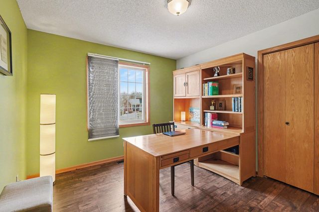 13297 Aspen Drive, Rogers, MN 55374