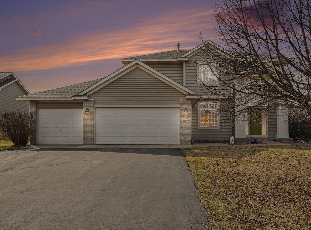 13297 Aspen Drive, Rogers, MN 55374
