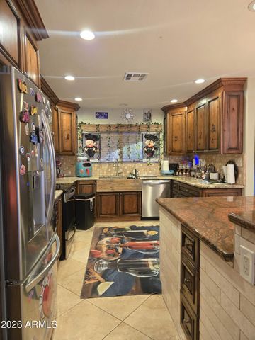 4452 W WINDROSE Drive, Glendale, AZ 85304