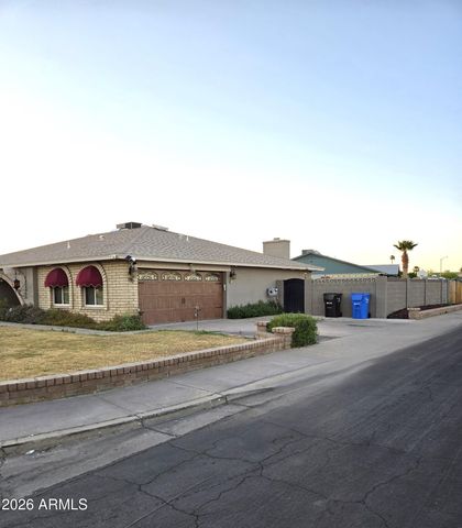 4452 W WINDROSE Drive, Glendale, AZ 85304