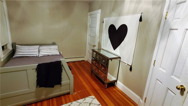 102 Broadway 1C, Newport, RI 02840