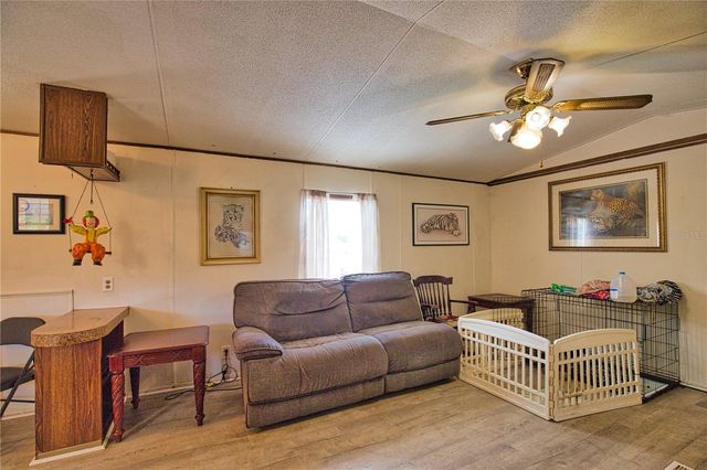 1464 NE LEISURE AVENUE, Arcadia, FL 34266