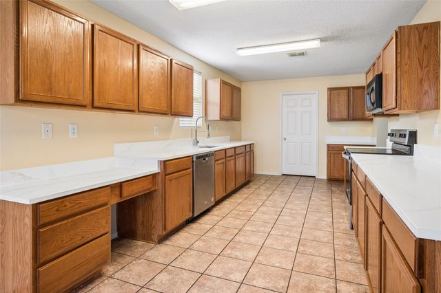 5404 Pandale Valley Drive, Mckinney, TX 75071