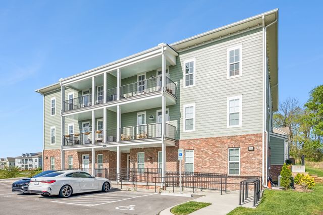 3220 Patcham Dr Unit 204, Nolensville, TN 37135