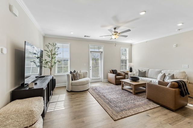 3220 Patcham Dr Unit 204, Nolensville, TN 37135