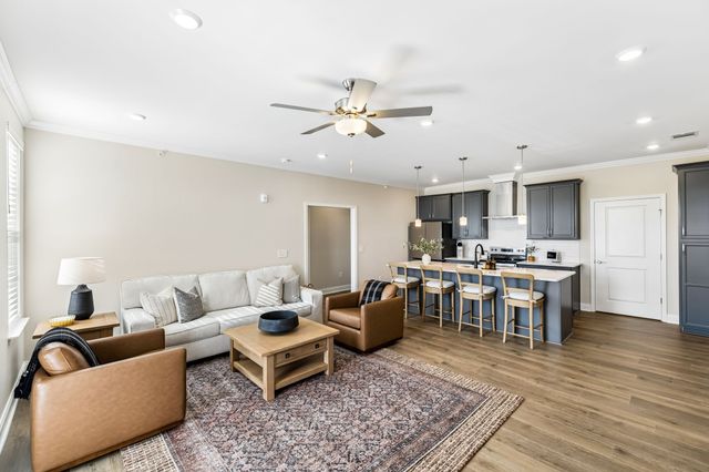 3220 Patcham Dr Unit 204, Nolensville, TN 37135