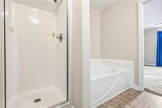 2079 Lakeshore Overlook Drive NW, Kennesaw, GA 30152