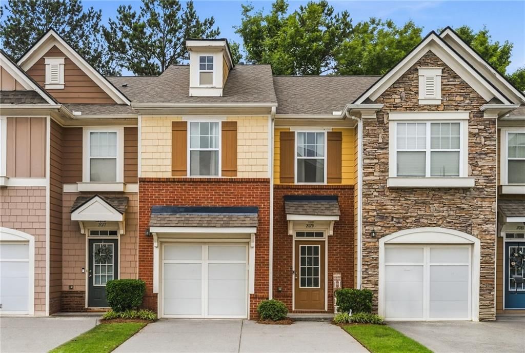 2079 Lakeshore Overlook Drive NW, Kennesaw, GA 30152