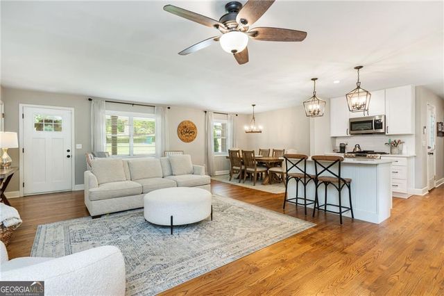 4156 Honeysuckle Drive SE, Smyrna, GA 30082