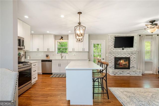 4156 Honeysuckle Drive SE, Smyrna, GA 30082
