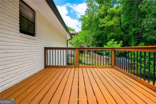 4156 Honeysuckle Drive SE, Smyrna, GA 30082