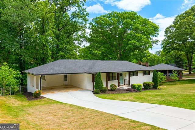 4156 Honeysuckle Drive SE, Smyrna, GA 30082