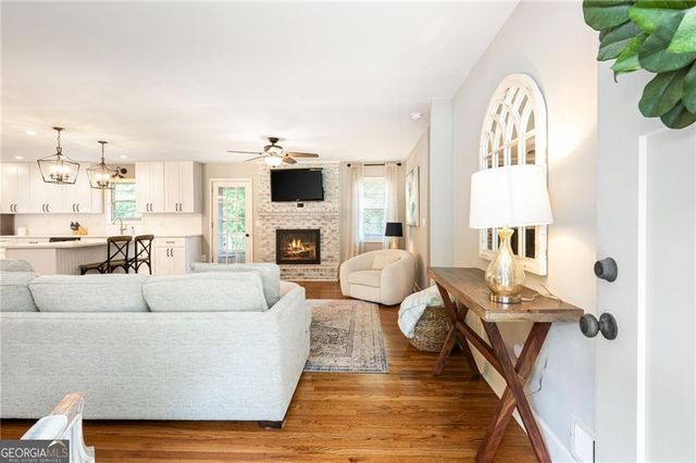 4156 Honeysuckle Drive SE, Smyrna, GA 30082