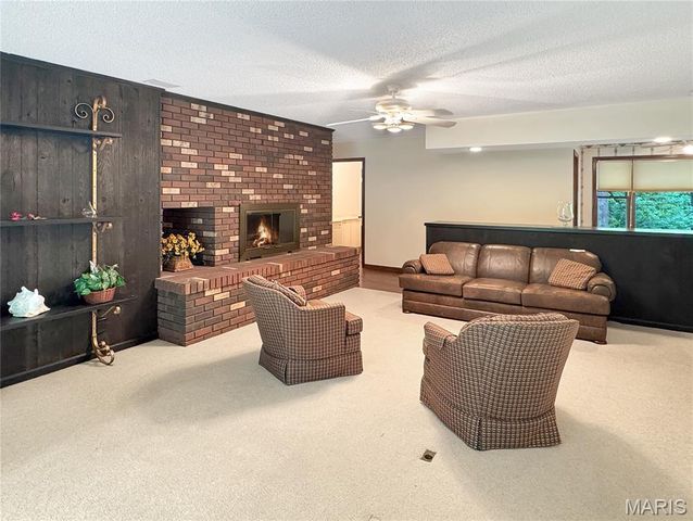 635 E Villa Ridge Road, Villa Ridge, MO 63089