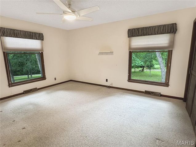 635 E Villa Ridge Road, Villa Ridge, MO 63089