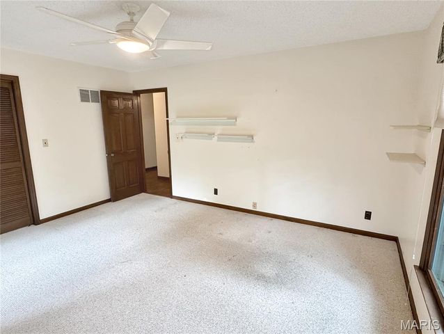 635 E Villa Ridge Road, Villa Ridge, MO 63089