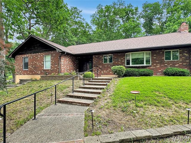 635 E Villa Ridge Road, Villa Ridge, MO 63089