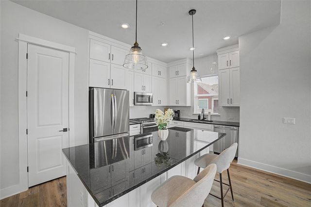 2930 Moreno ST, Austin, TX 78723