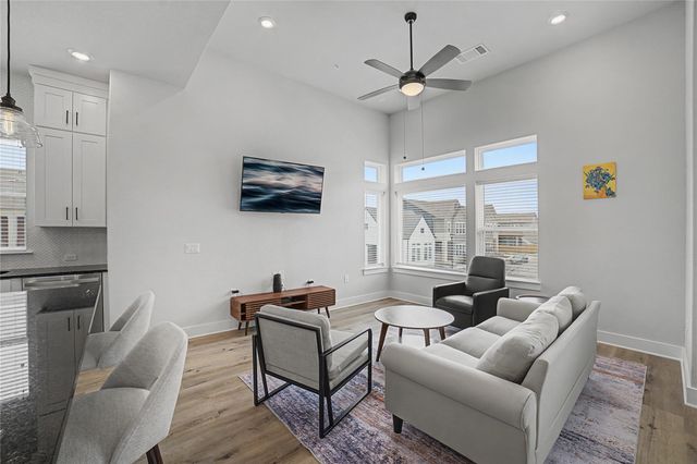 2930 Moreno ST, Austin, TX 78723