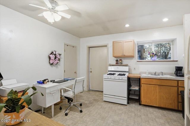 215 N Forest AVE, Sandpoint, ID 83864