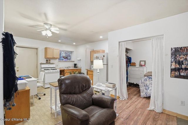 215 N Forest AVE, Sandpoint, ID 83864