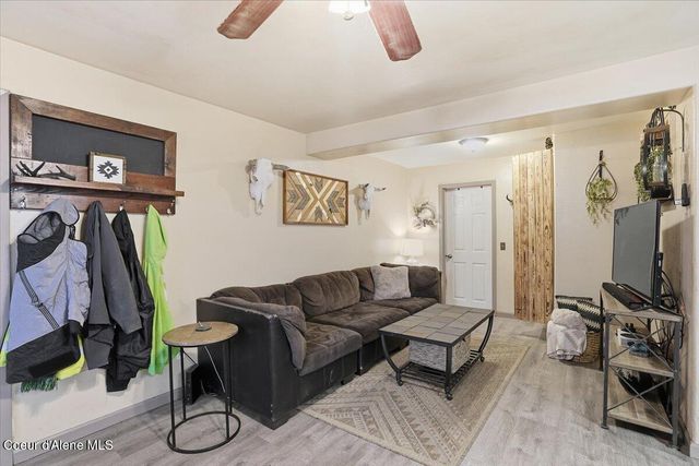 215 N Forest AVE, Sandpoint, ID 83864