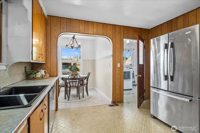 7012 S Warner Street, Tacoma, WA 98409
