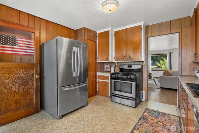 7012 S Warner Street, Tacoma, WA 98409