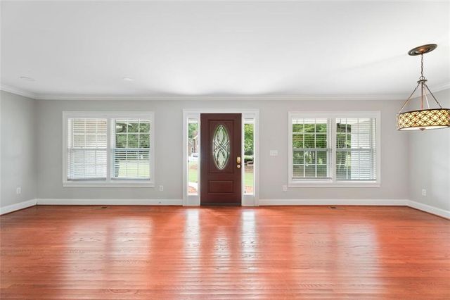 3895 MARHAM PARK Circle, Loganville, GA 30052