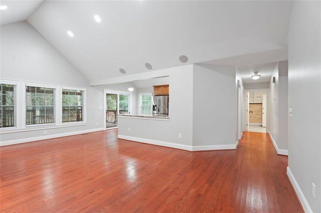 3895 MARHAM PARK Circle, Loganville, GA 30052