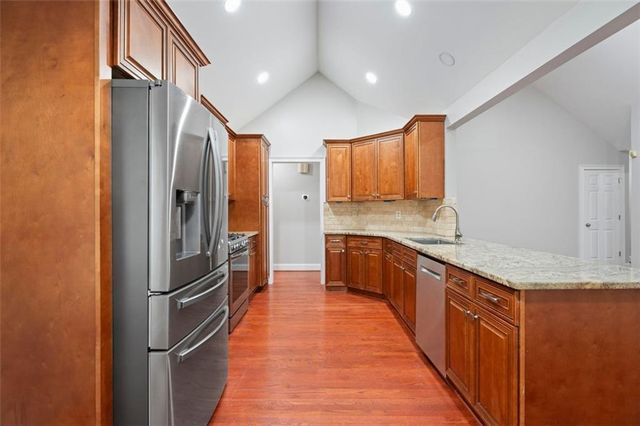 3895 MARHAM PARK Circle, Loganville, GA 30052