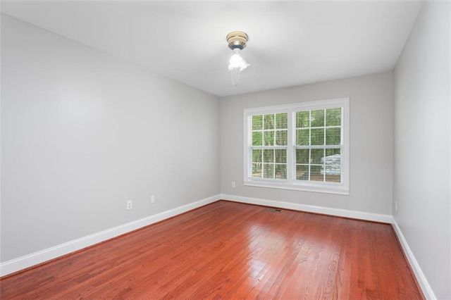 3895 MARHAM PARK Circle, Loganville, GA 30052