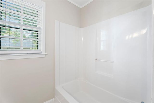 3895 MARHAM PARK Circle, Loganville, GA 30052