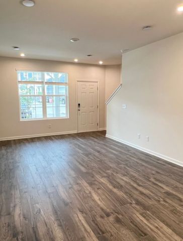 5111 Dayflower Dr, Hermitage, TN 37076