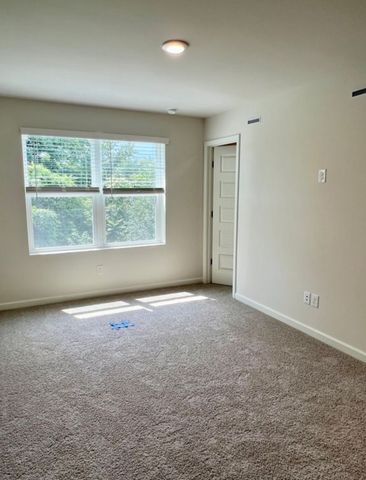 5111 Dayflower Dr, Hermitage, TN 37076